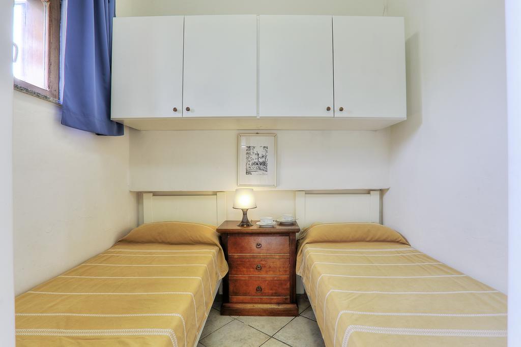 Residence Vacanza Mare Marina di Campo Room photo
